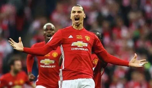 步崭露头角 步崭露头角