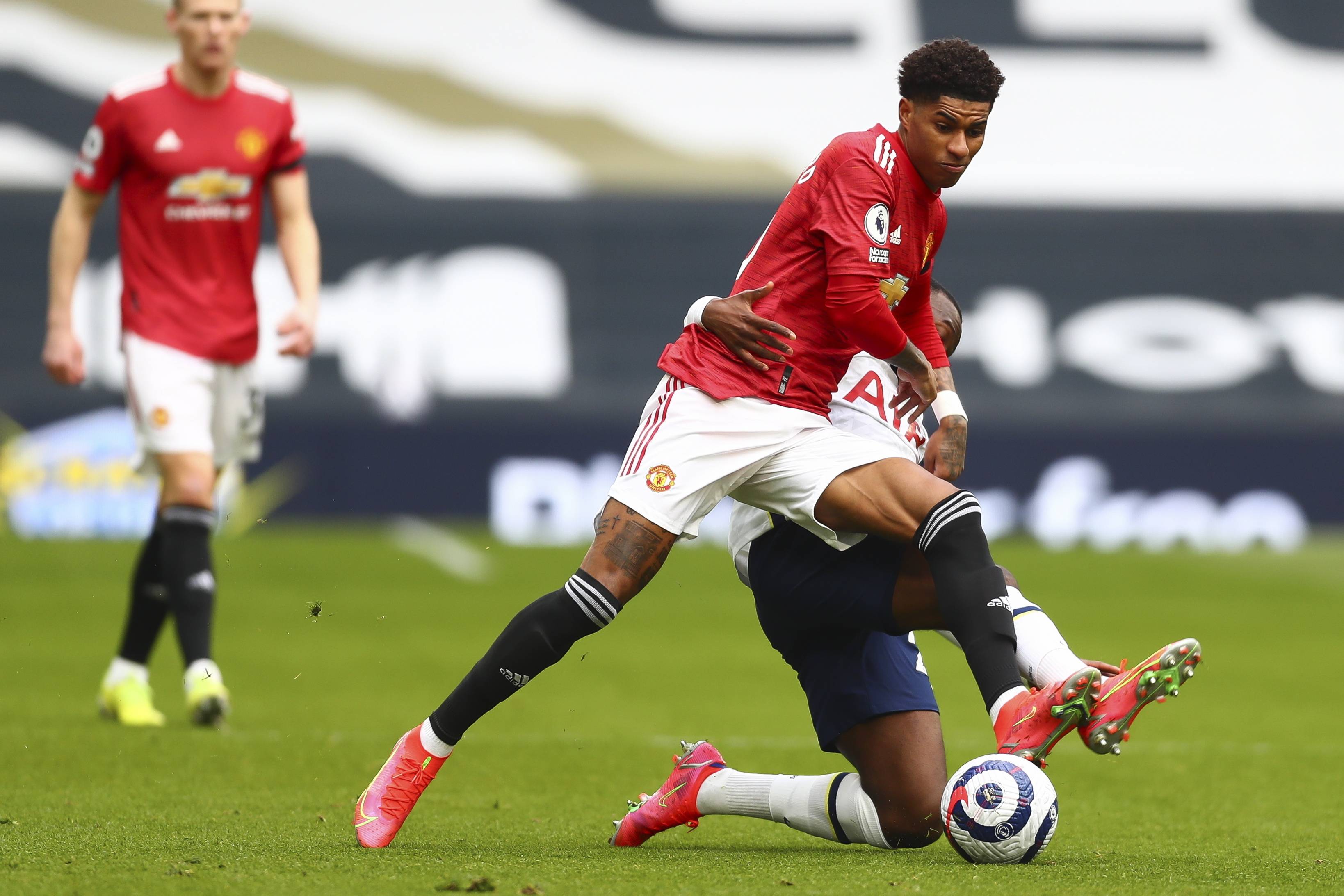 而俱乐部则 而俱乐部则